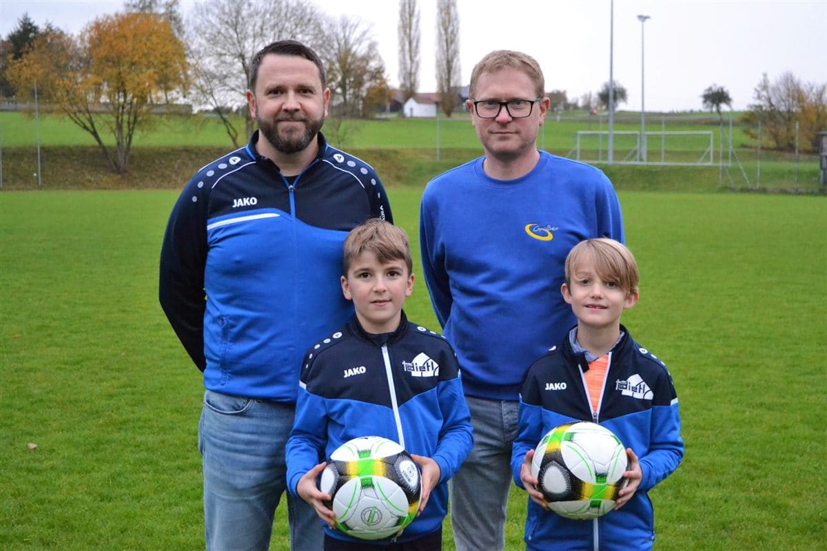 Ballspende für die F-Jugend